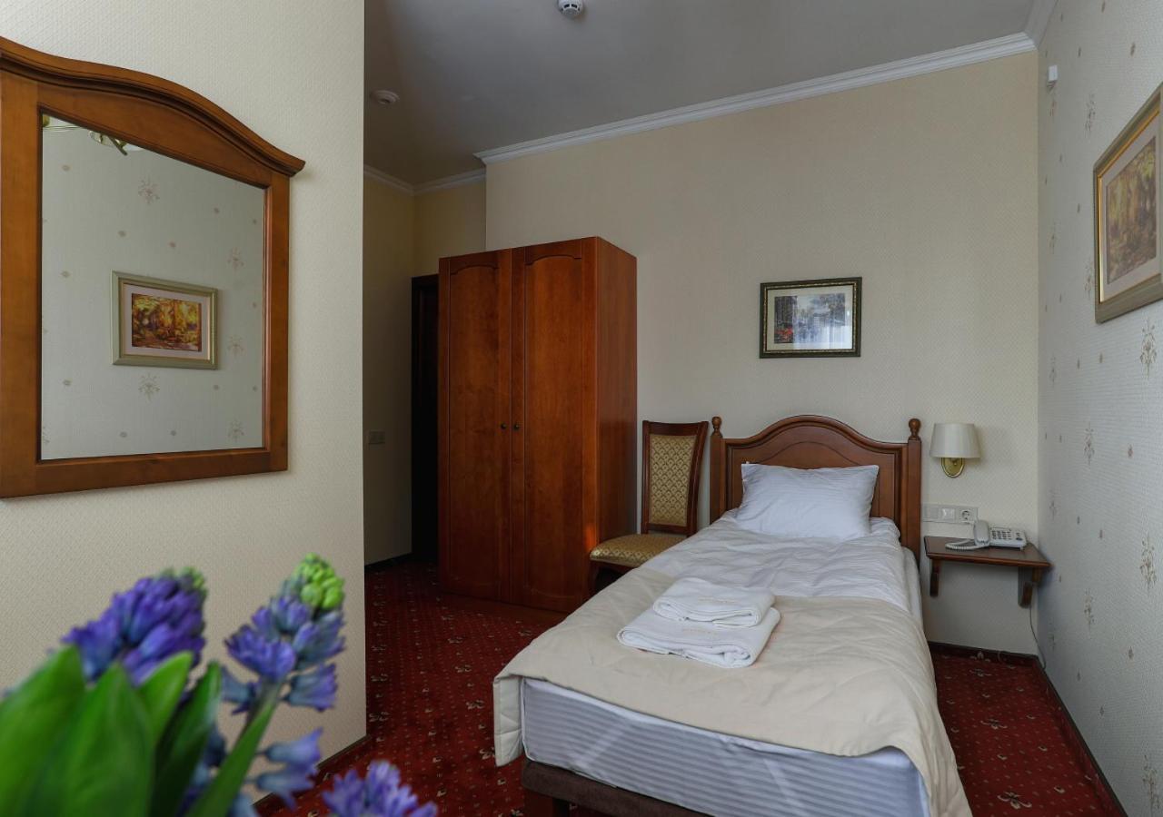 Fenix Town Ξενοδοχείο Βίνιτσα Εξωτερικό φωτογραφία